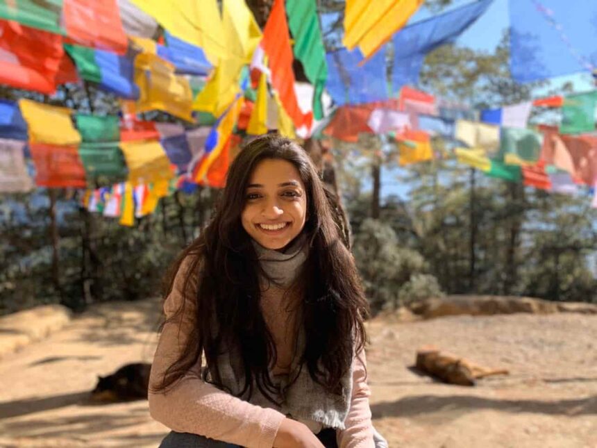 Tips for Women Traveling Solo, From Dining Out to Hotel Safety