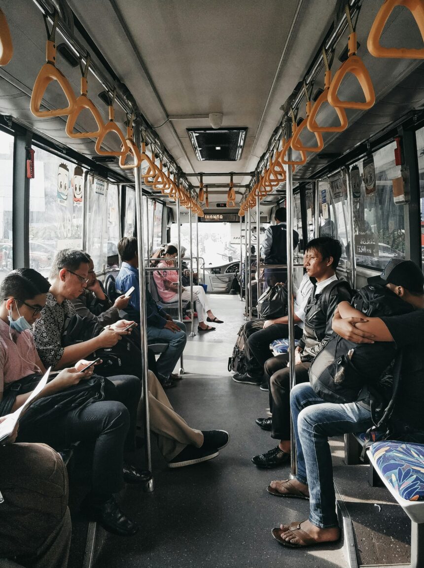 AI in Public Transport Indian Government's Smart Moves to Revolutionize Mobility-Wisekhabar AI in Public Transport Indian Government's Smart Moves to Revolutionize Mobility