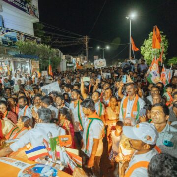 Are UP’s Political Strategies Driving a Wedge Between Communities-Wisekhabar Are UP’s Political Strategies Driving a Wedge Between Communities