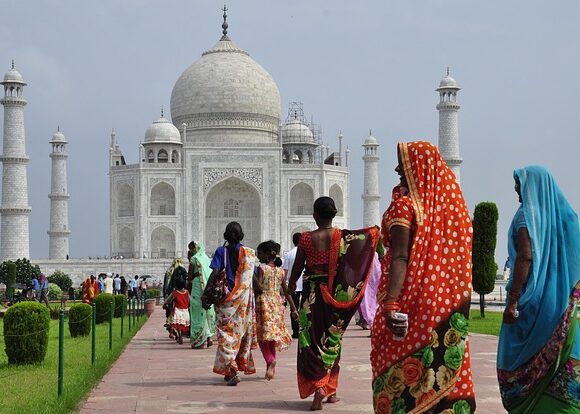 Agra’s Shadow: Reconciling Tourism with Local Grievances