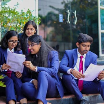 Balancing MBA Studies with Work and Family Life A Ground-breaking Approach in India-Wisekhabar Balancing MBA Studies with Work and Family Life A Ground-breaking Approach in India