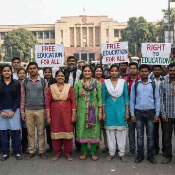 Should Education Be Completely Free in India-Wisekhabar Should Education Be Completely Free in India