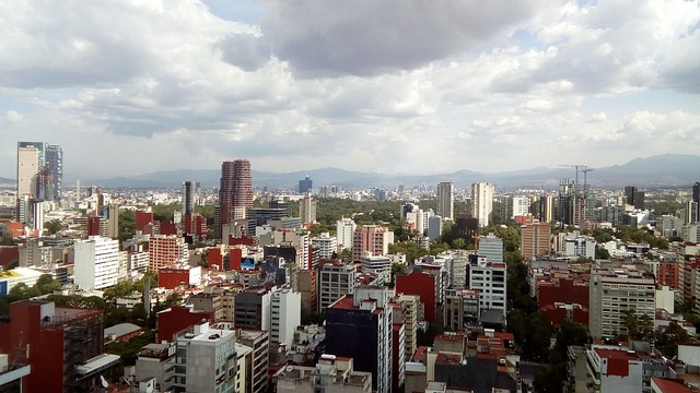 Uttar Pradesh’s Urbanization Is It Driving Progress or Creating Problems-Wisekhabar Uttar Pradesh’s Urbanization Is It Driving Progress or Creating Problems