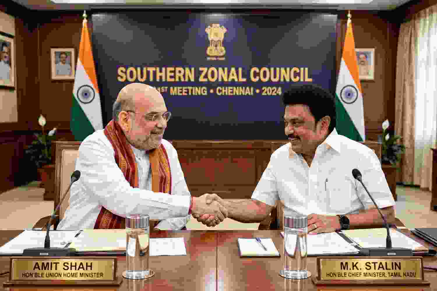 Amit Shah's Meeting with Tamil Nadu CM Key Takeaways Ahead of Southern Zonal Council-Wisekhabar Amit Shah's Meeting with Tamil Nadu CM Key Takeaways Ahead of Southern Zonal Council