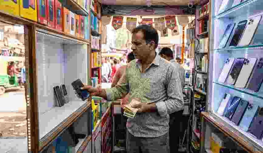 Why Are Affordable Smartphones Becoming Rare in India-Wisekhabar Why Are Affordable Smartphones Becoming Rare in India